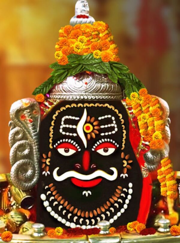 Mahakaleshwar jyotirlinga with temples and ghats Madhya Pradesh | MP VACATION INDORE