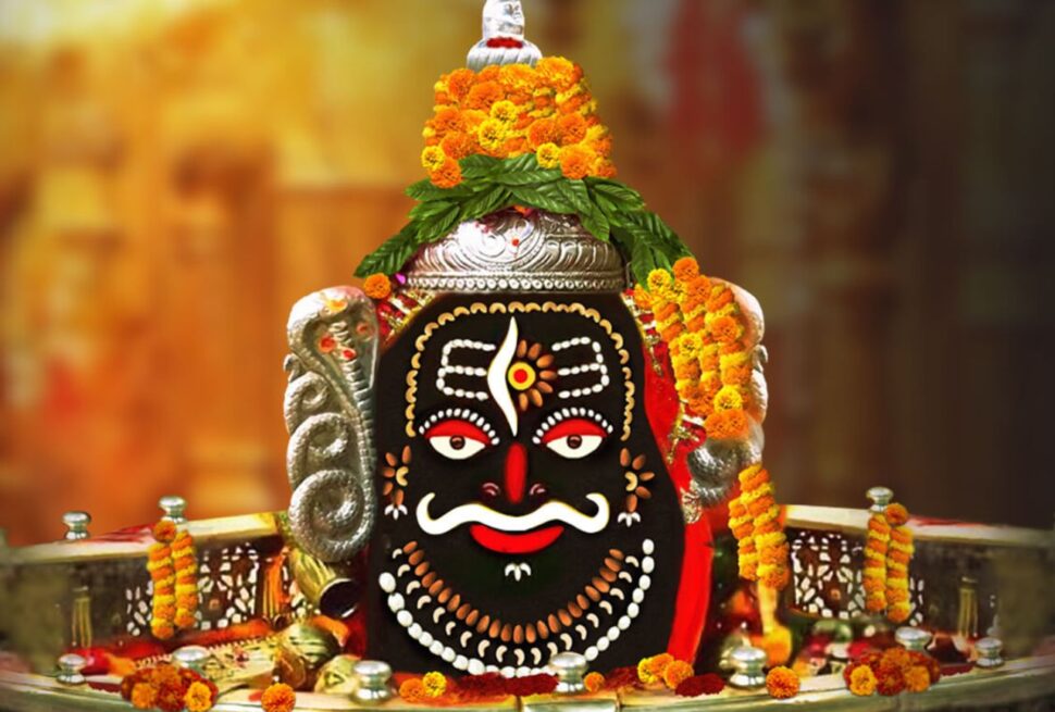 Mahakaleshwar jyotirlinga with temples and ghats Madhya Pradesh | MP VACATION INDORE