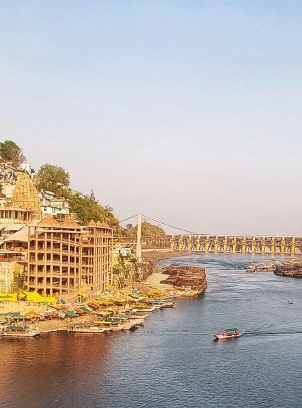 Omkareshwar Jyotirlinga temple on Narmada River Madhya Pradesh | MP VACATION INDORE