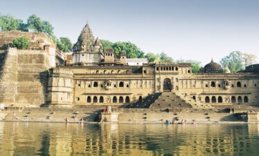 MAHESHWAR heritage tourism destination on Narmada River | MP VACATION INDORE