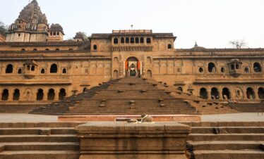 MAHESHWAR fort city and riverfront ghats Madhya Pradesh | MP VACATION INDORE