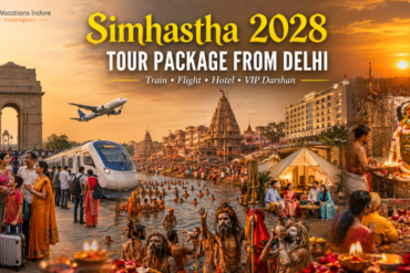 Delhi pilgrims travelling to Ujjain Simhastha 2028 with India Gate, train and flight travel, Mahakaleshwar Temple, Kshipra River and VIP darshan services.